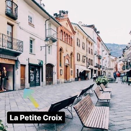 La Petite Croix Apartment Aosta Exterior photo