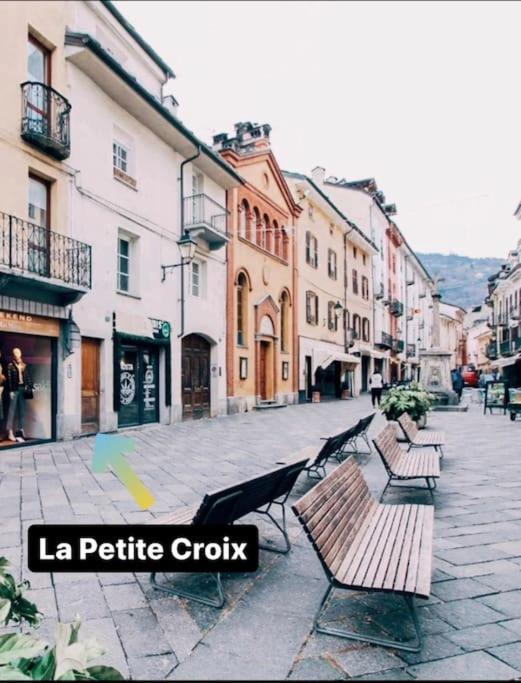 La Petite Croix Apartment Aosta Exterior photo